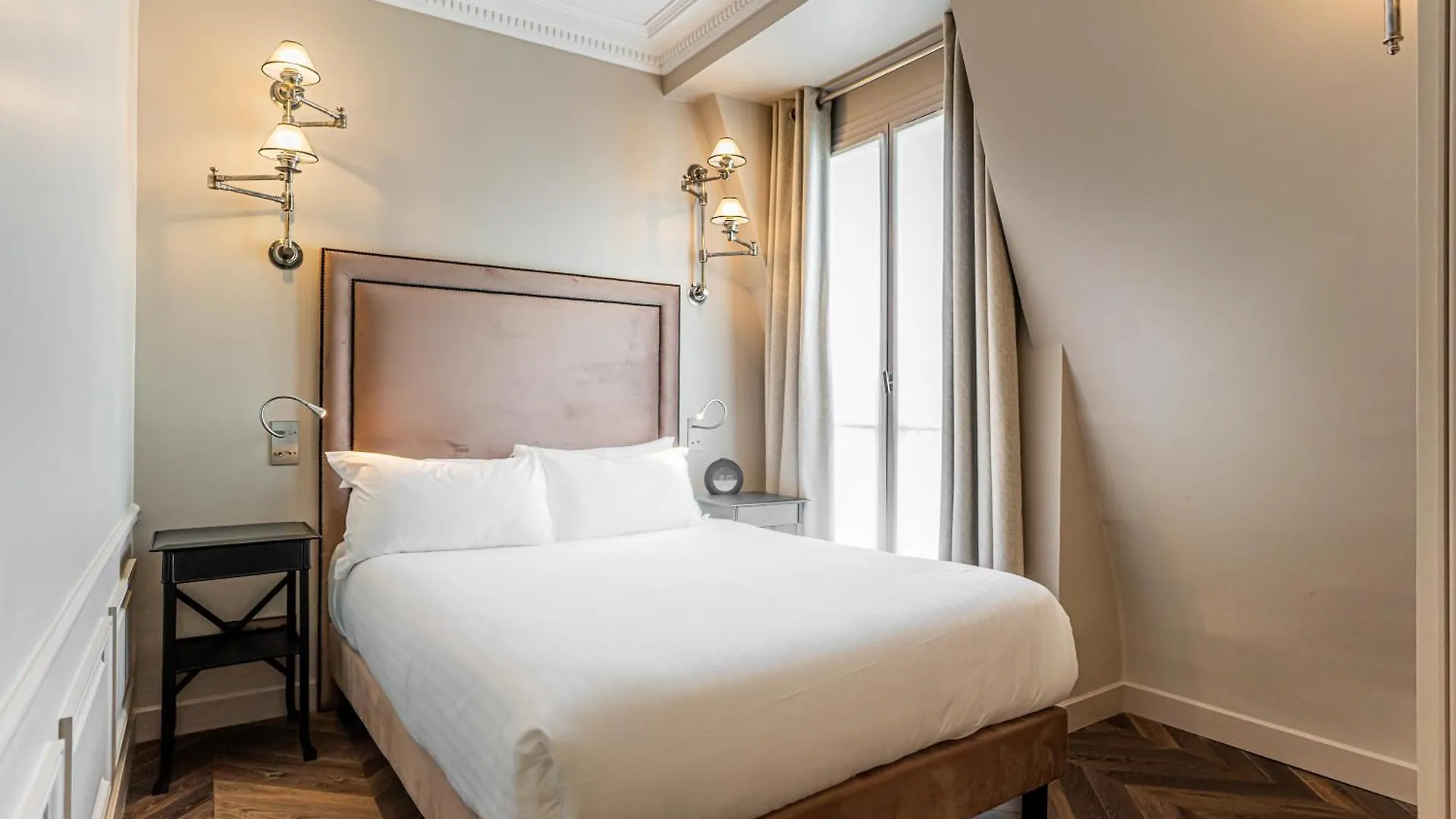 ***  Hotel Perreyve - Jardin Du Luxembourg Paris Fransa