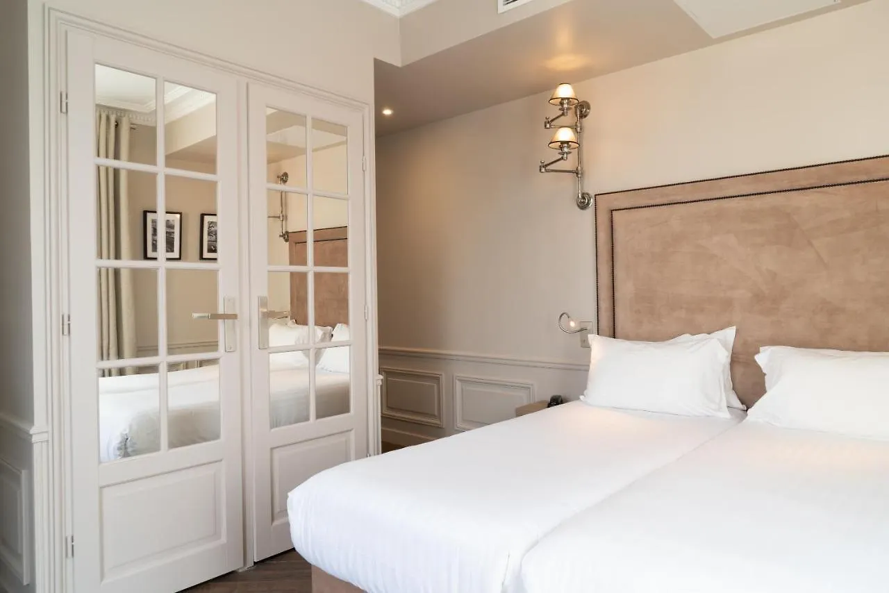 Hotel Perreyve - Jardin Du Luxembourg Paris Fransa