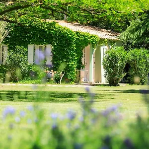  Vakantiehuis Les Du Domaine De Rhodes Frankrijk