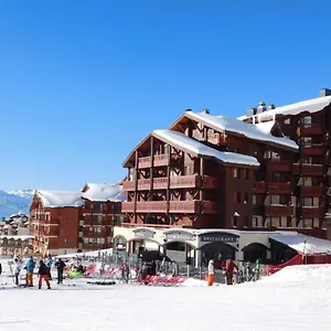 **** Aparthotel Village Montana Frankrijk